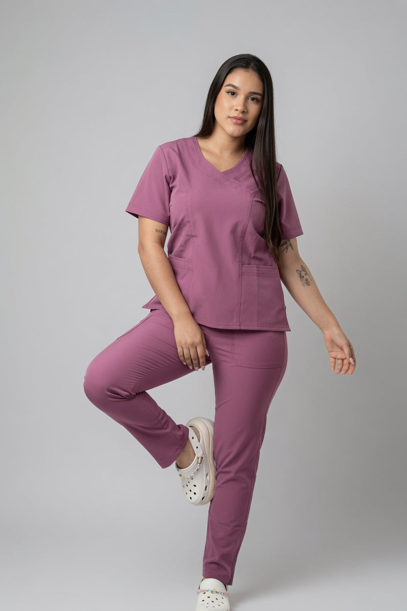Set Mora en Leche Antifluido Cuello V y Bota Recta