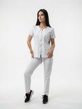 Set Blanco Antifluido Cuello V Zipper y Bota Recta