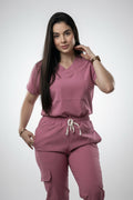 Set Palo Rosa Antifluido con Cuello V y Jogger